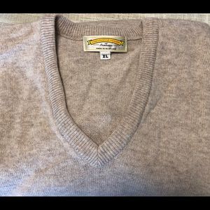 Pure 100% Scottish wool pull over sweater